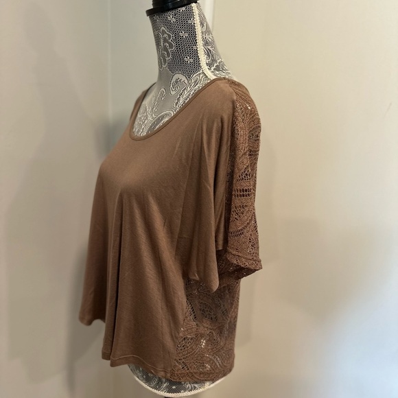 Women Kirra Sz: M Brown Loose Fit Lace Back Boxy Oversized Lightweight Flowy Top - Picture 16 of 16